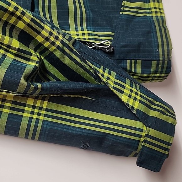The North Face Cryptic sz M waterproof neon plaid rare ski/snowboarding jacket - Picture 4 of 13